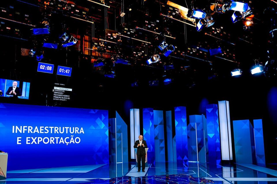 Лула да Силва по време на телевизионния дебат по TV Globo